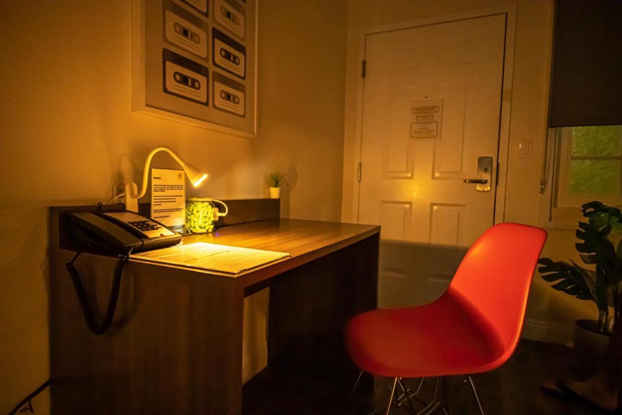 Bposhtels Anaheim Hostel Luaran gambar