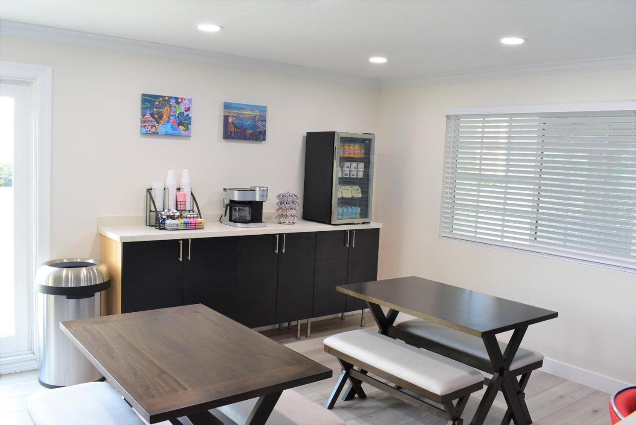 Bposhtels Anaheim Hostel Luaran gambar